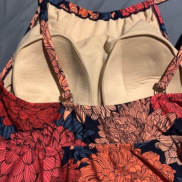 Womens 18W Kona Sol Swim Tank Top - Picture 3 of 5